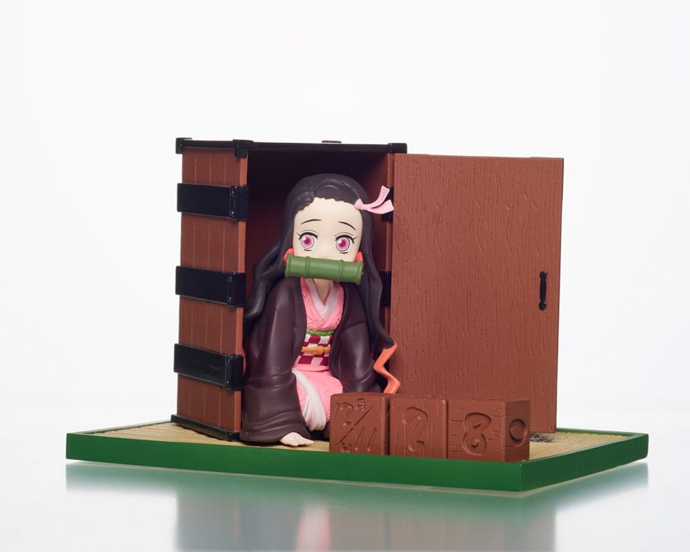 Demon Slayer: Kimetsu no Yaiba perpetual calendar Nezuko