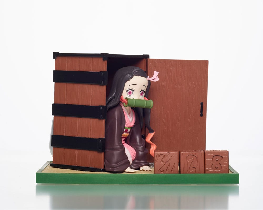 Demon Slayer: Kimetsu no Yaiba perpetual calendar Nezuko